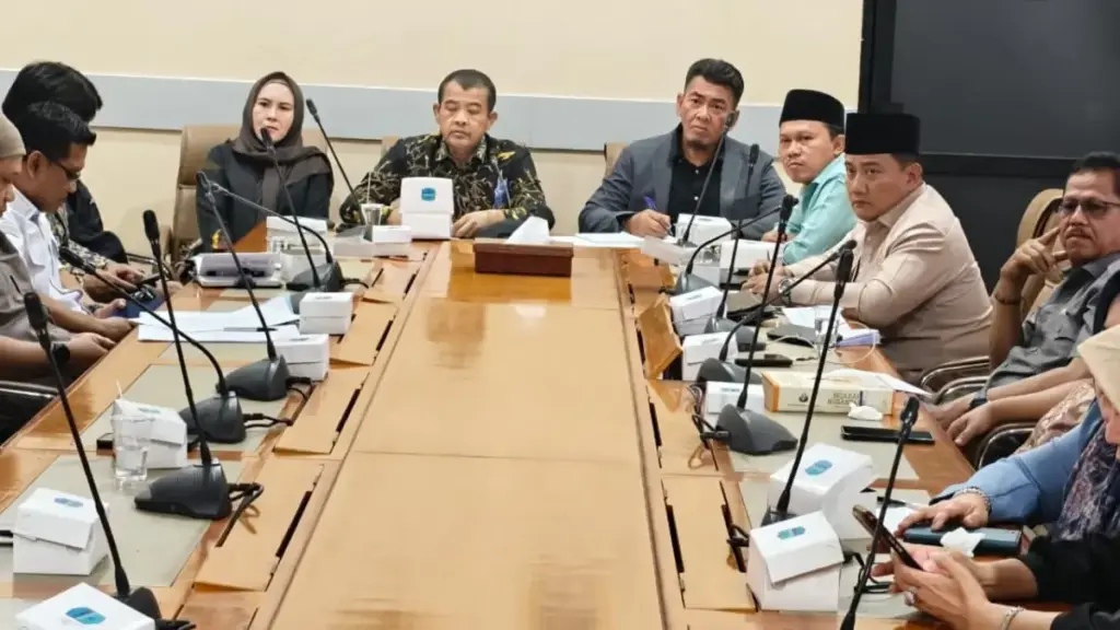 Sawah Indramayu Terancam Puso, Kebijakan Irigasi Disentil, Lahan Pertamina Disasar Embung DPRD-Kabupaten-Indramayu