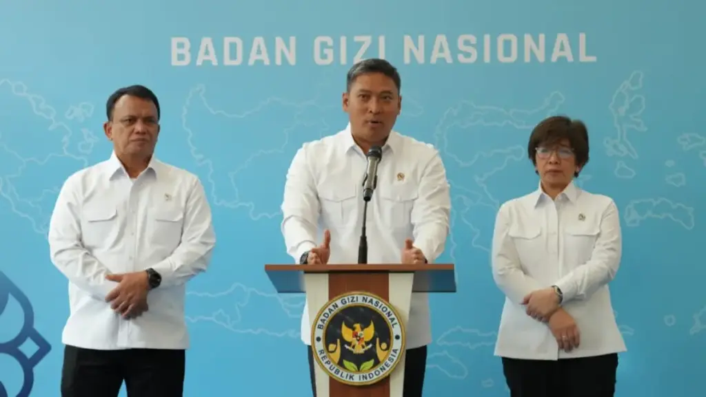 Sapu Bersih Pungli MBG, Kepala BGN Tebar Ancaman Pemecatan Kepala Dapur dan Haramkan LPG 3 Kg! Kepala-BGN-Sudaryono