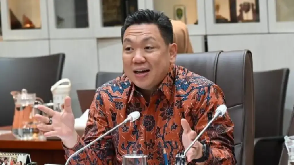 Komisi-IX-DPR-RI-Charles-Honoris