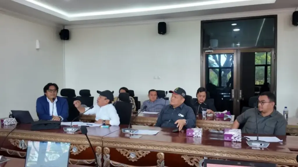 DPRD-Kabupaten-Cirebon