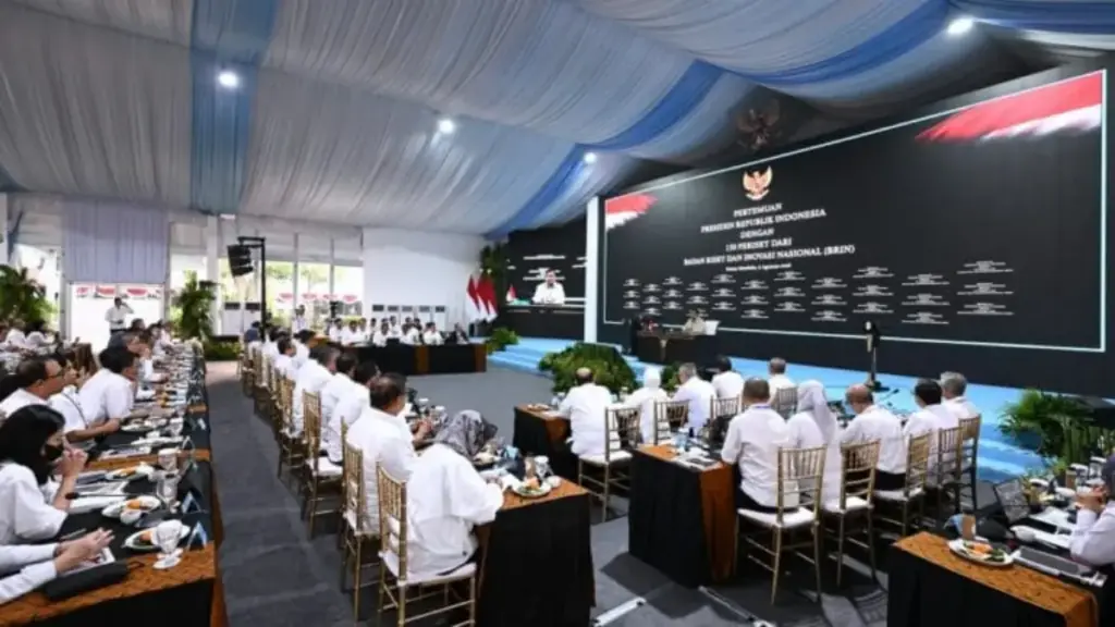 Di Depan 150 Periset BRIN, Prabowo Sentil Skor PISA: Fakta Itu Menyakitkan tapi Setop Cari Kambing Hitam! Presiden-Prabowo-Subianto
