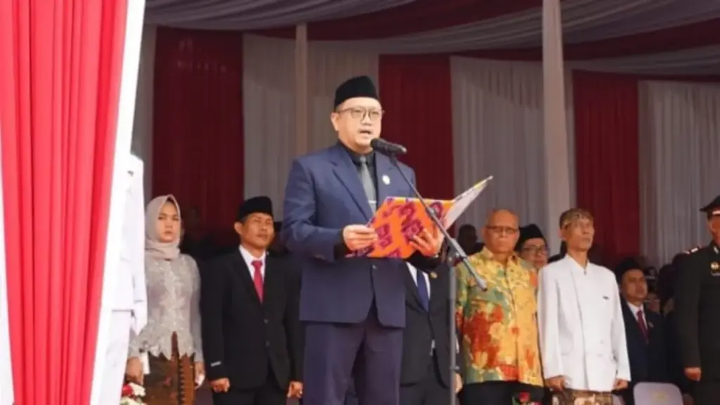 Ketua-DPRD-Kota-Cirebon-Andrie-Sulistio
