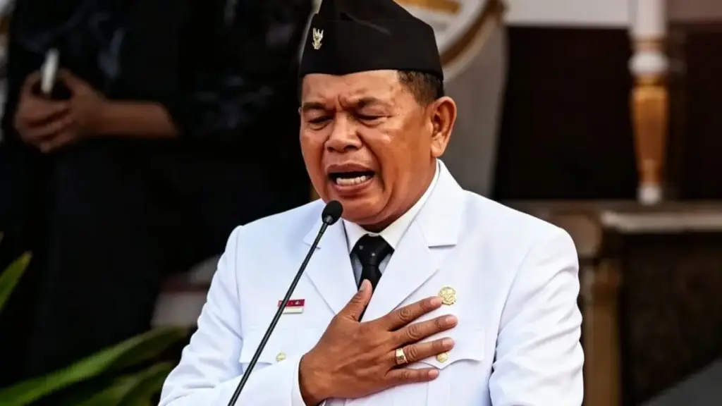 Gubernur-Jawa-Barat-Dedi-Mulyadi