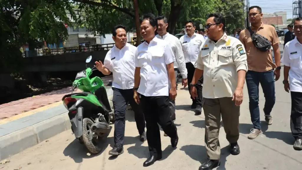 Wali-Kota-Cirebon-Effendi-Edo