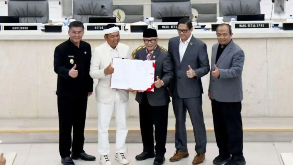 Suntik Modal Kertajati Rp8 Triliun dan Pangkas 6 Dinas, Pemprov Jabar Rombak Total Postur Daerah Wakil-Gubernur-Jabar-Erwan-Setiawan