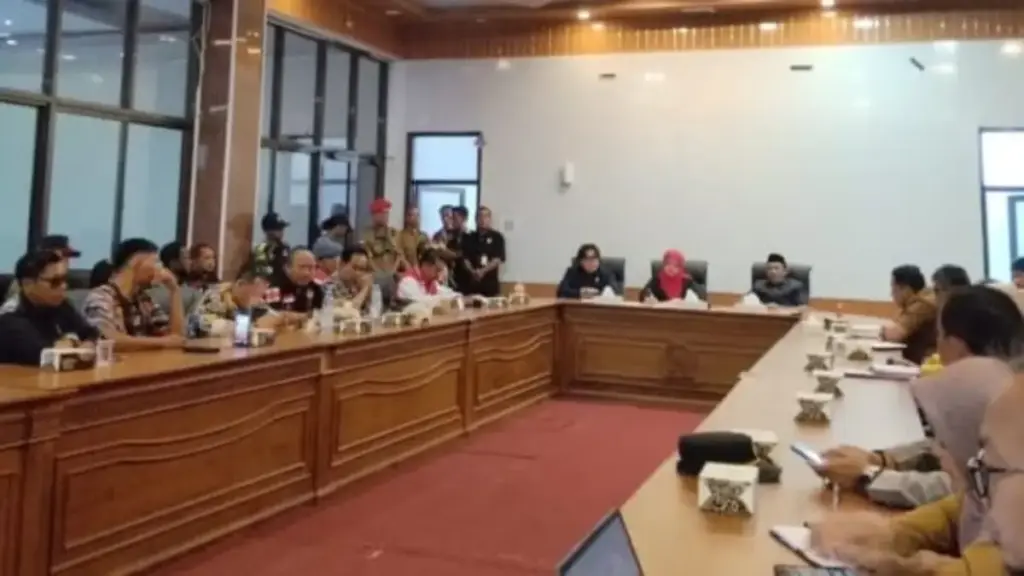 DPRD-Kabupaten-Cirebon
