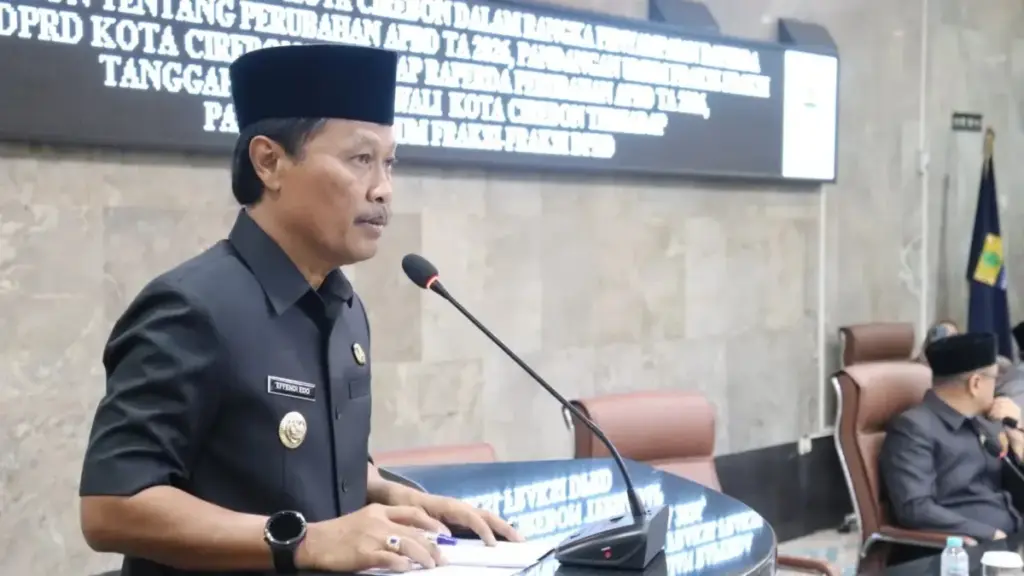 'APBD Harus Jujur', Wali Kota Cirebon Siasati Celah Fiskal Rp49 Miliar di APBD-P 2026 Wali-Kota-Cirebon-Effendi-Edo
