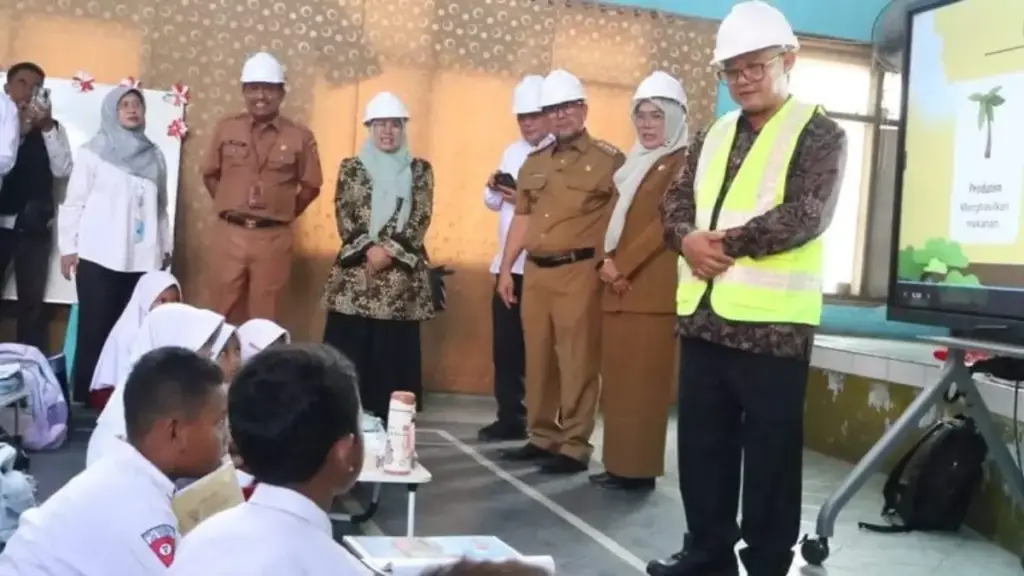 Mendikdasmen-Abdul-Mu\'ti