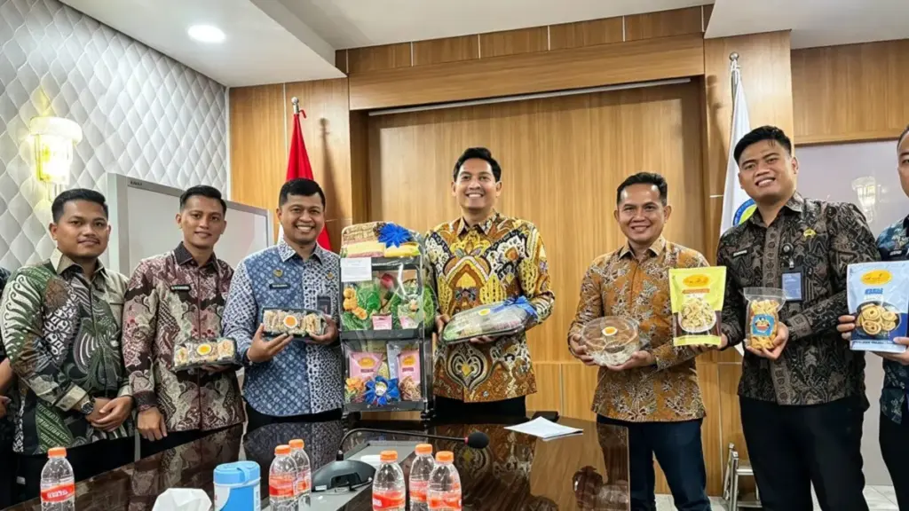 Bupati-Indramayu-Lucky-Hakim