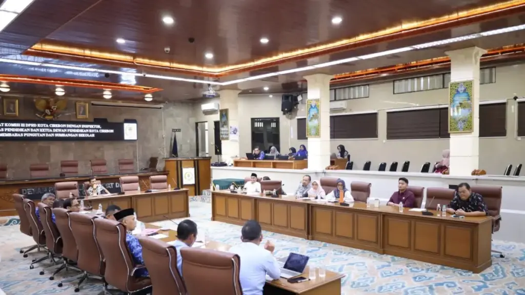 ​DPRD Cirebon Siapkan Perwali Pengunci Pungli Sekolah