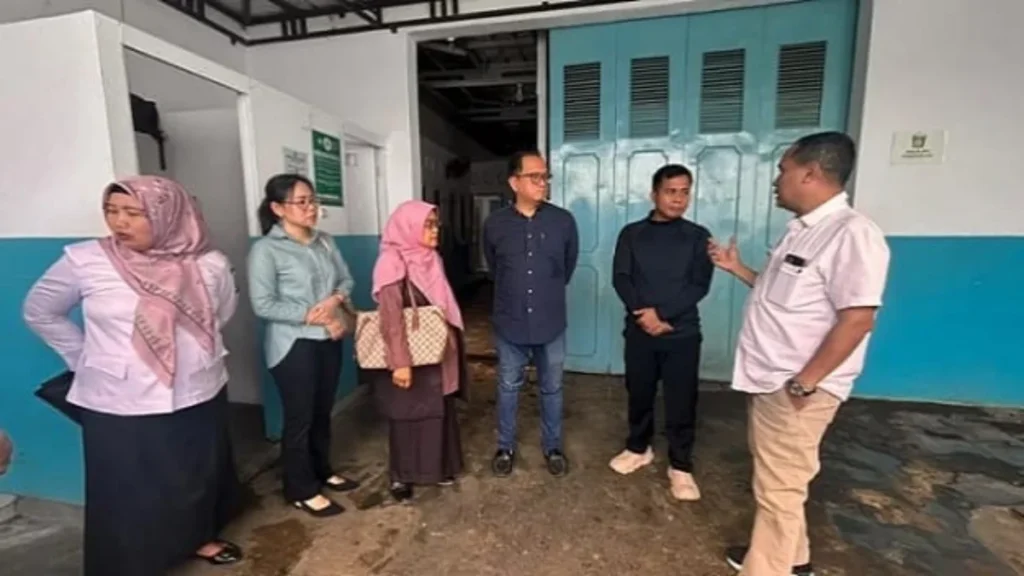 DPRD Cirebon Desak Evaluasi Total SPPG Usai Ratusan Siswa Keracunan MBG